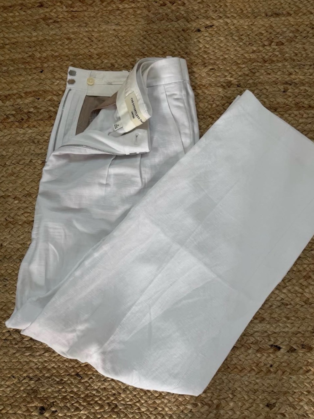 Aritzia Women's White Wide-Leg Linen Blend Trousers